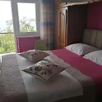 Irena 3* Omiš