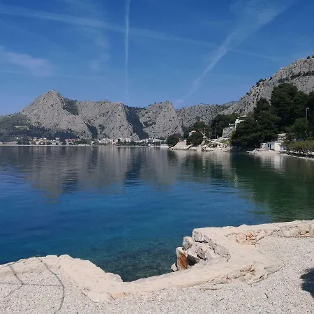 Guest house Irena Omis
